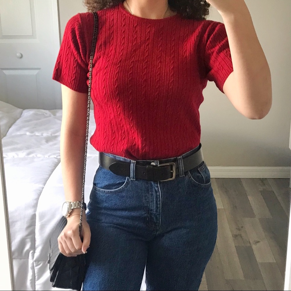SOLD / LIZ • cable knit short sleeve sweater